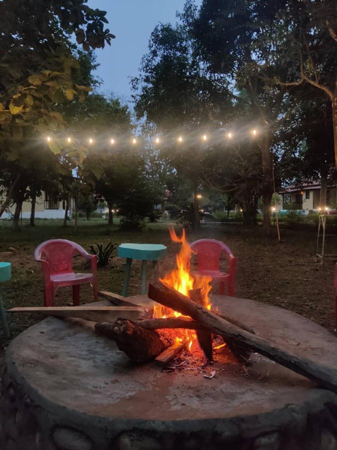 Bardia Forest Resort Bardiya Eksteriør billede